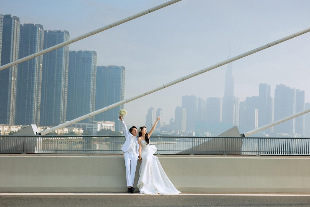 Ceremonies on the roof and in the skyline