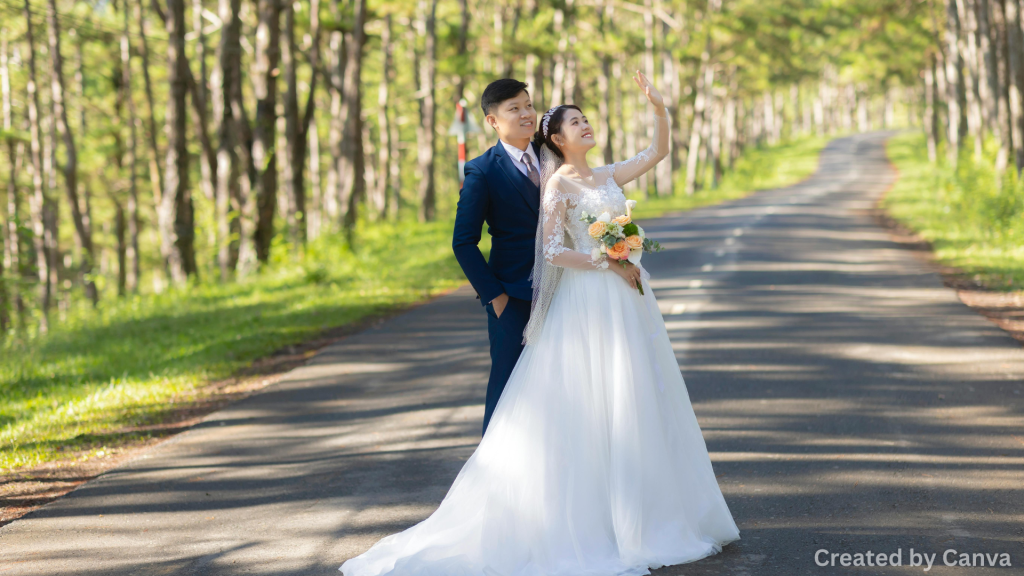 How to Include Vegas Landmarks in Your Wedding Photos