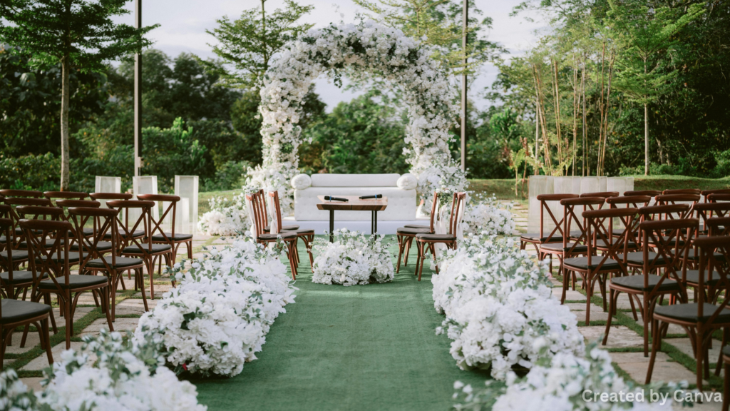 How to Handle Wedding Etiquette for a Vegas Destination Wedding