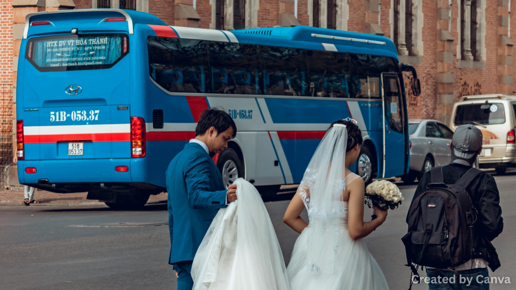 Vegas Landmarks Wedding: Making the City Come Alive