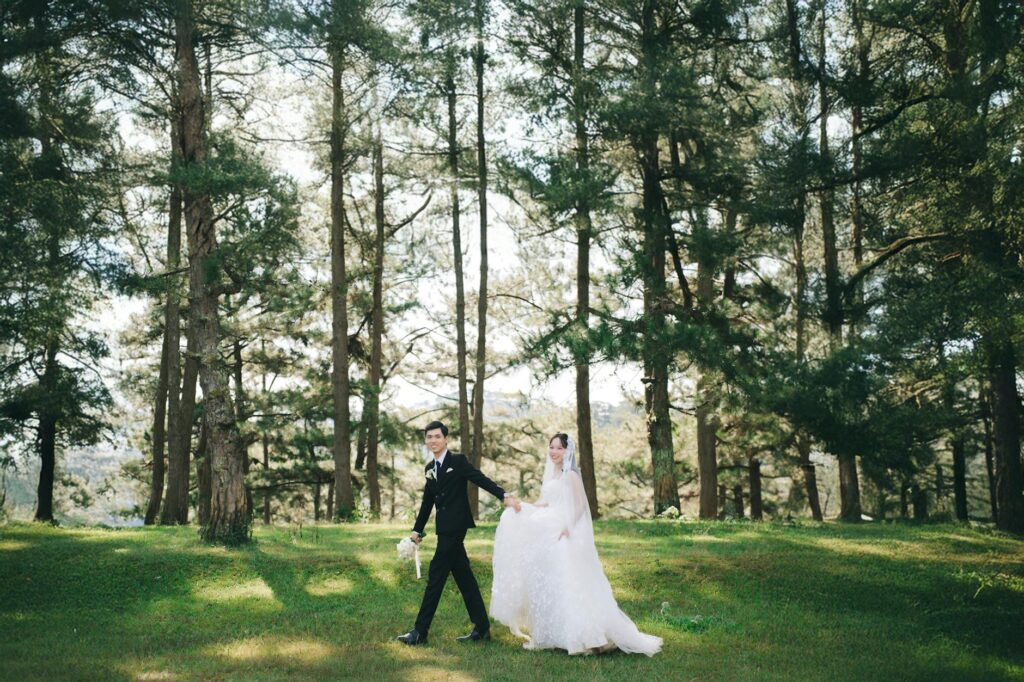 A couple celebrating their eco-friendly wedding surrounded by nature. — Las Vegas wedding themes
