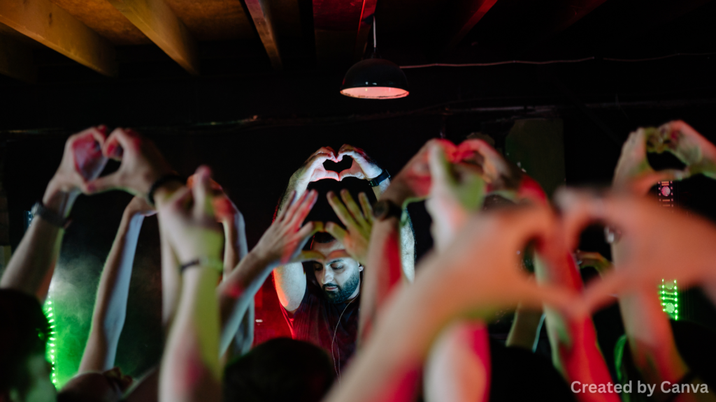 Making the Best Nightlife Theme