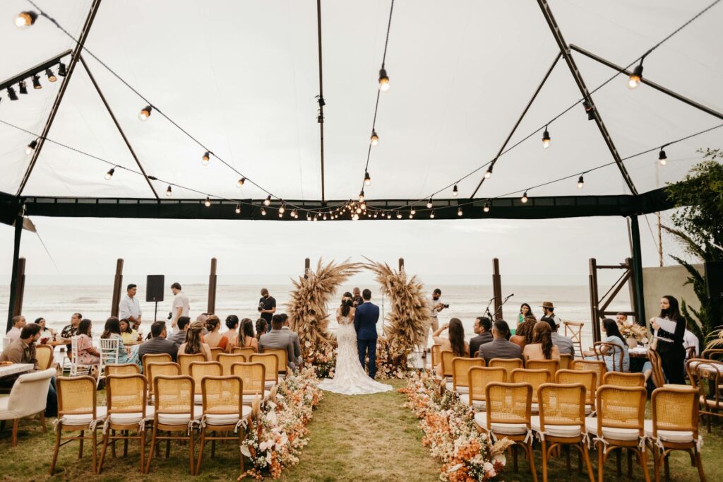 A behind-the-scenes look at a wedding coordinator organizing the event on the wedding day. — Las Vegas wedding concierge…