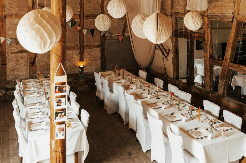 A cozy, winter-themed wedding venue adorned with twinkling lights. — best times to get married Las Vegas
