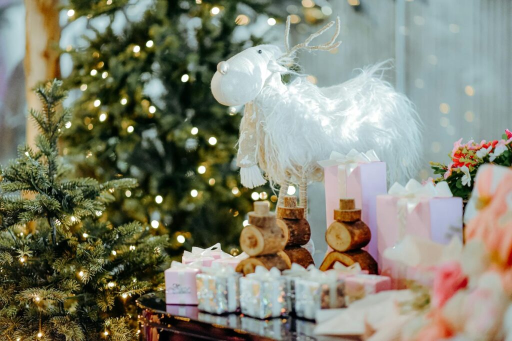 A cozy winter wedding setup with twinkling lights and warm decor. — best time to get married Las Vegas