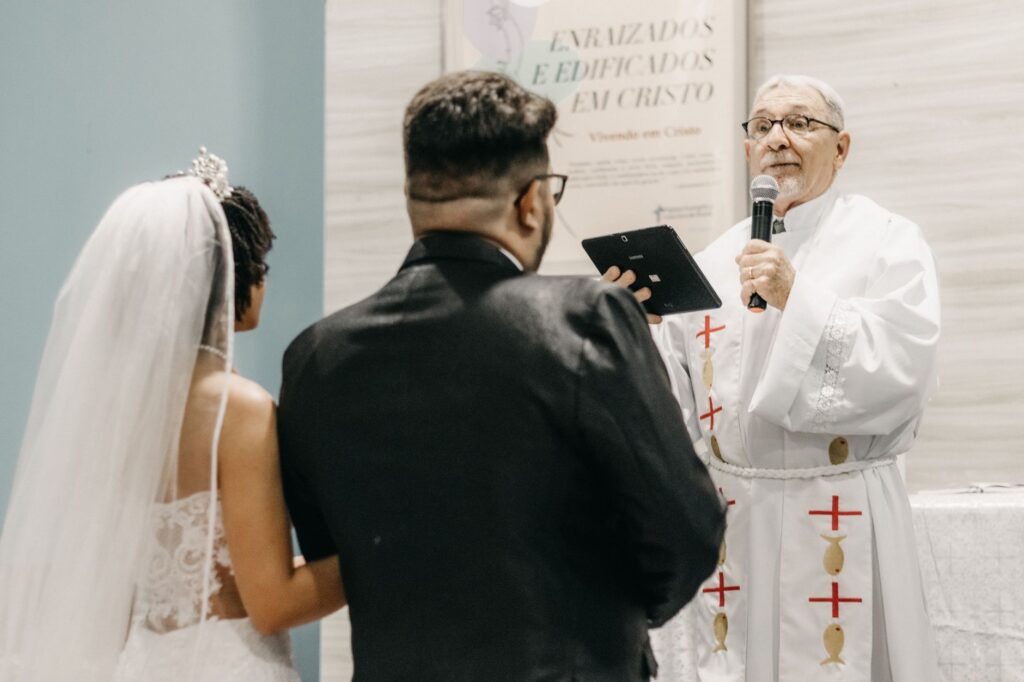 A beautiful outdoor wedding ceremony in Las Vegas with an officiant standing at the altar. — wedding officiant Las Vegas