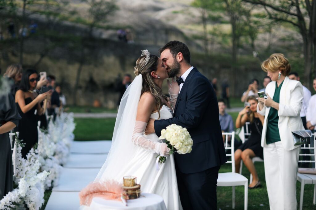 A photo of a wedding ceremony taking place in Las Vegas, highlighting the celebratory atmosphere. — Las Vegas wedding li…