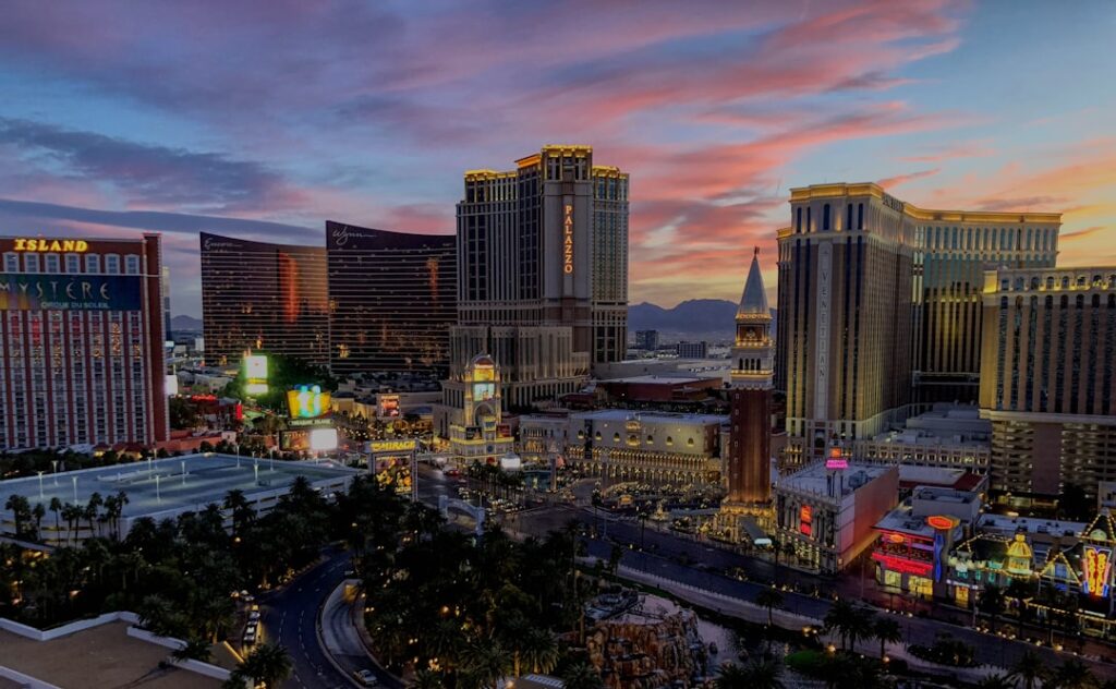 A map of popular wedding hotel locations in Las Vegas. — las vegas wedding hotel blocks
