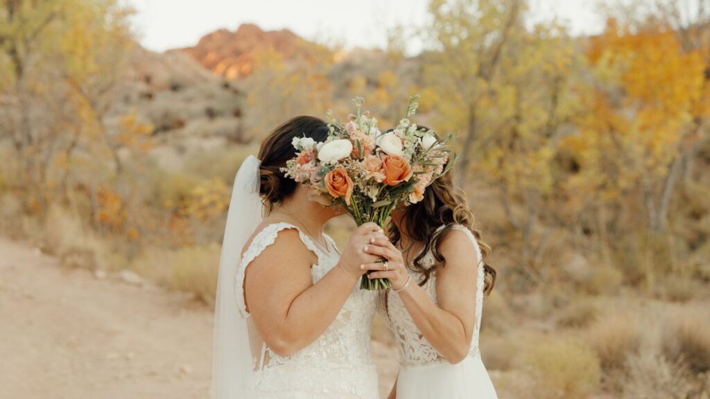 An autumn wedding in Las Vegas featuring fall foliage, warm colors, and a sunset backdrop. — best time to marry in Las V…