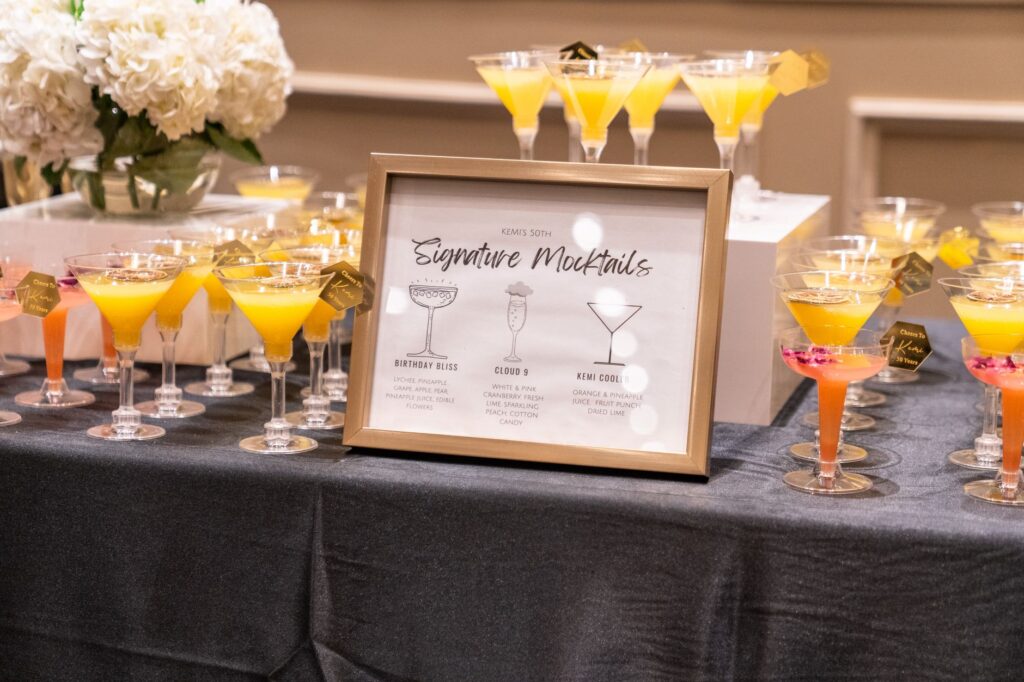 Couples celebrating with signature cocktails at a Las Vegas wedding. — wedding trends 2026