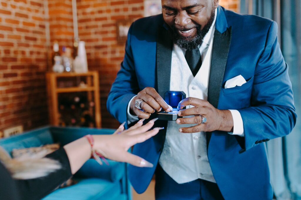 Plan a Surprise Wedding in Las Vegas: Ultimate Guide