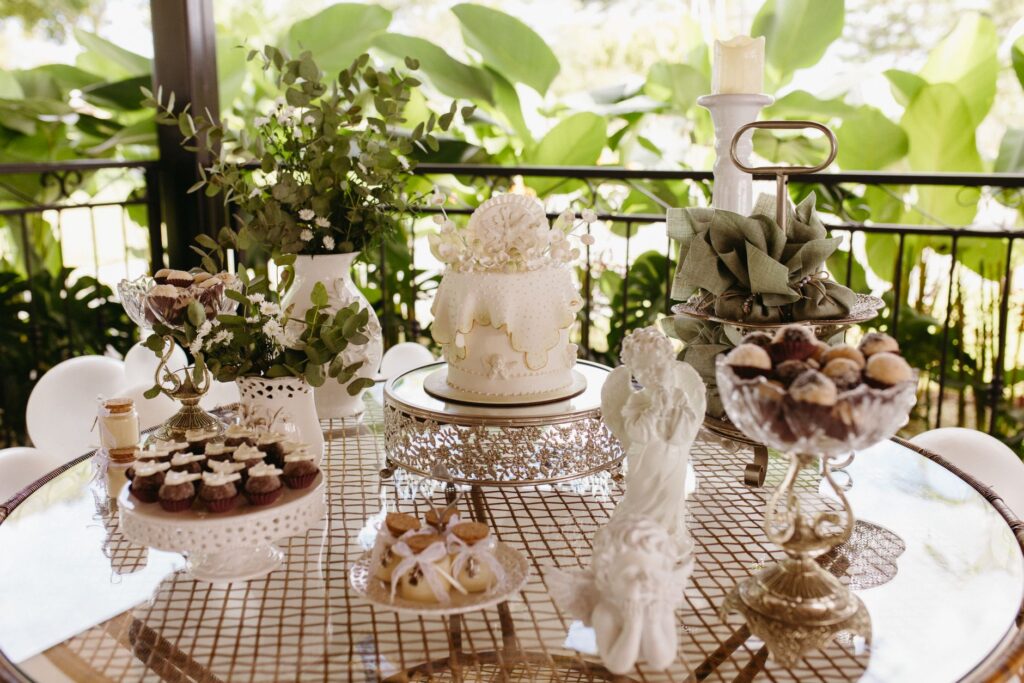 A glamorous vintage wedding setup with elegant decor and classic elements. — Las Vegas wedding themes 2026