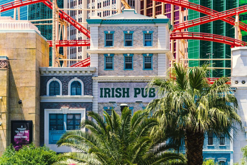 A vibrant Las Vegas wedding reception with decor reflecting the city's theme. — Las Vegas wedding venues