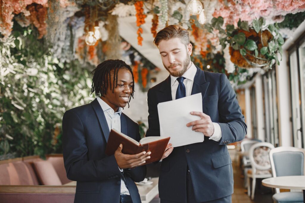 A wedding concierge meeting with a vendor, demonstrating their network and planning capabilities. — Las Vegas wedding co…
