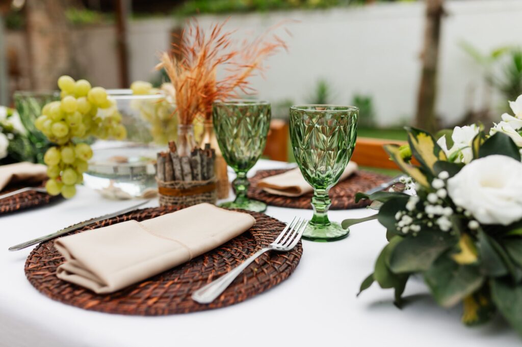 A wedding reception featuring eco-friendly decor and table settings. — Las Vegas wedding trends 2026