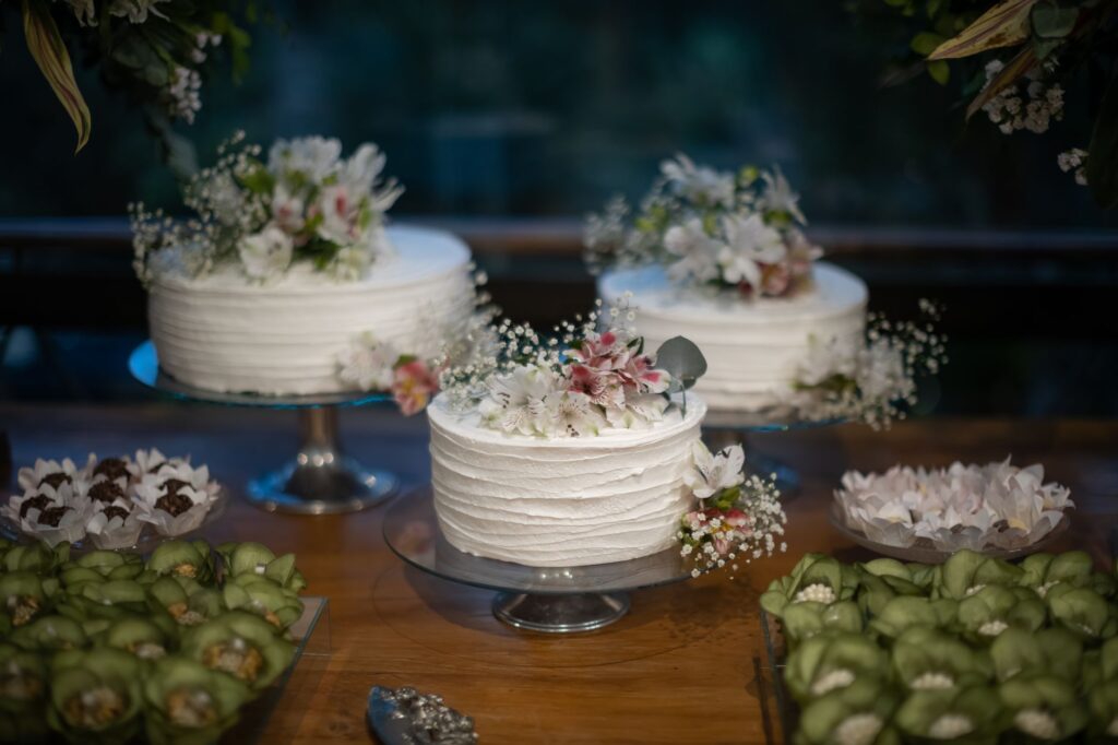 An array of wedding cakes displayed at a Las Vegas wedding expo. — Las Vegas wedding vendors