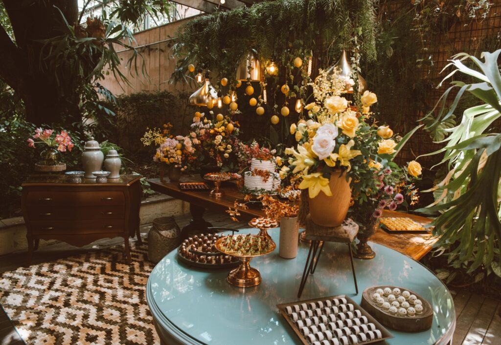 An elegant vintage-themed wedding setup with retro decor, showcasing the charm of themed weddings in Las Vegas. — Las Ve…